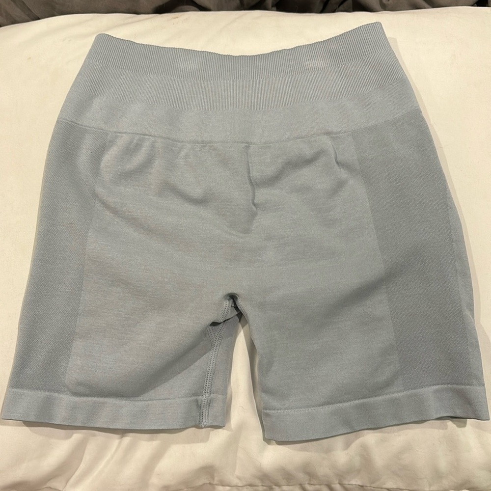 Scrunch and contour gym shorts